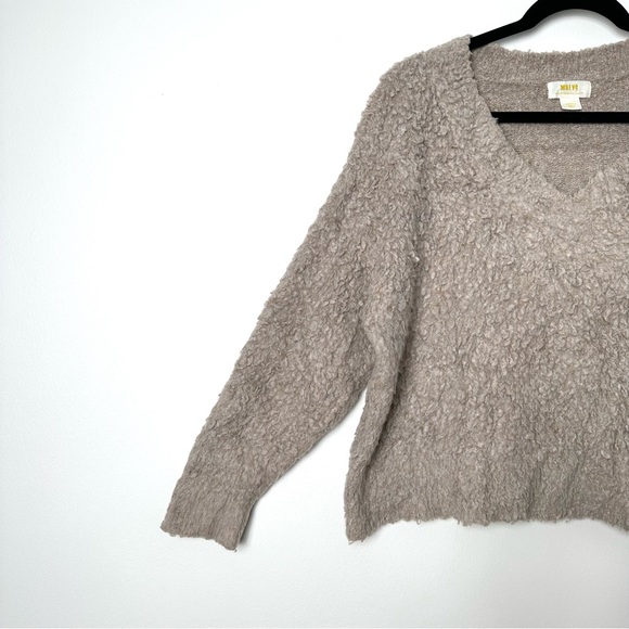 Maeve Anthropologie Fluffy Taupe Merino Wool Blend Oversized Cropped Sweater - Picture 3 of 12
